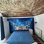 Apartament Ellie *