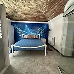 Apartament Ellie *